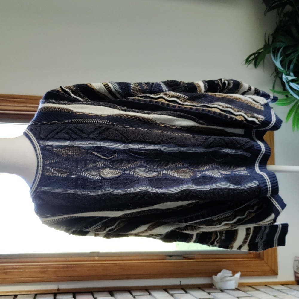 Men's Sweater, Size 1x.